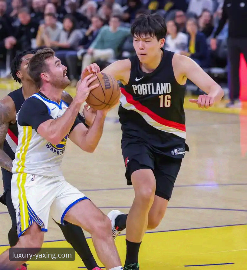 勇士险胜火箭：一场加时鏖战与流畅观赛体验的对比